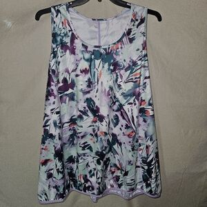 Floral Sleeveless Women's Activewear Top